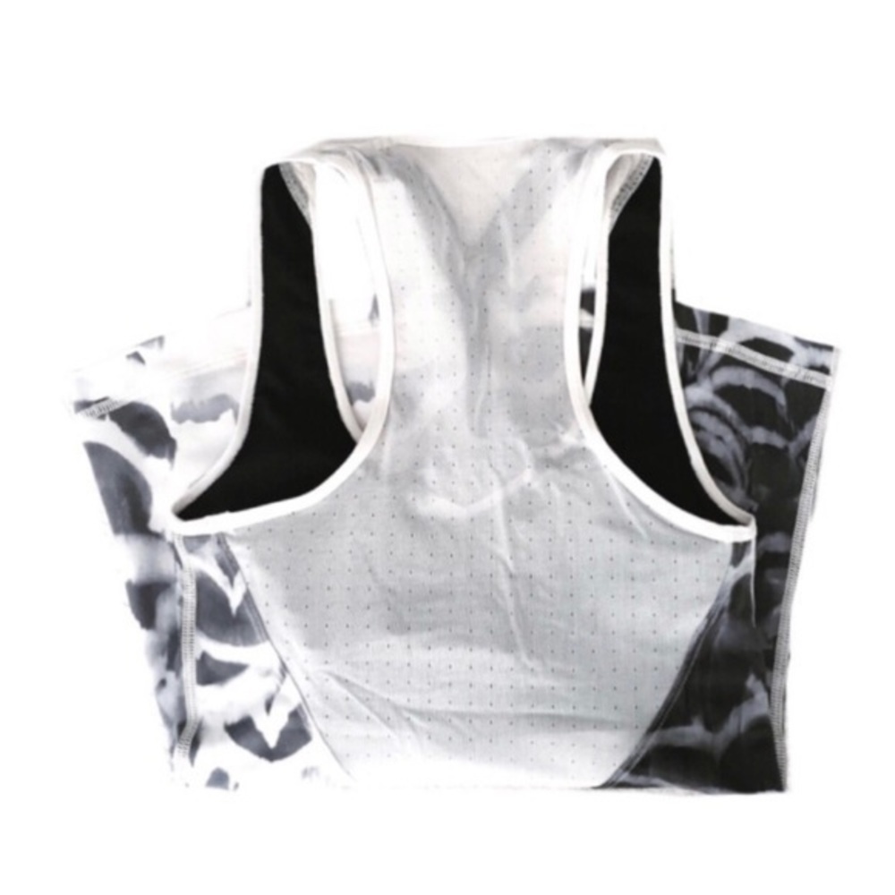 Lululemon Tank - Picture 2 of 4